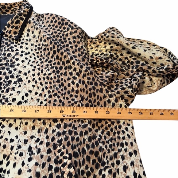 Vintage Alia Animal Print Blouse/Jacket adorning Cheetahs/Back Panel-Size Large - Picture 6 of 8